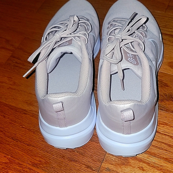 Nike running - Picture 3 of 6